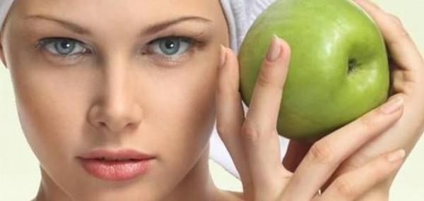 Elma Maskesi Nasıl Yapılır? Elma Maskesi Ne İşe Yarar?